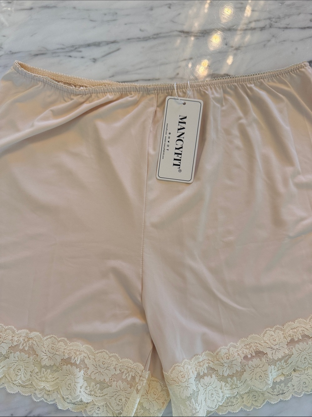 Mango Cream Lace-Trim Sleep Shorts